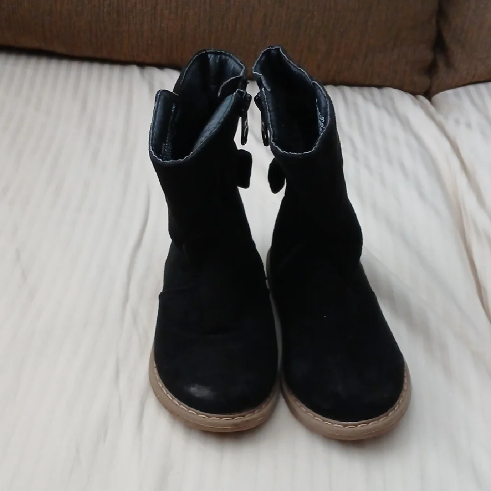 Cat & Jack Toddler Bow Boots